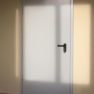 Стандартная огнеупорная дверь