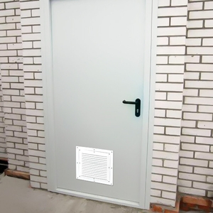 Однопольная дверь с узлом